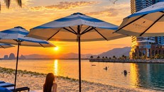 Vừa khai trương, tổ hợp 5 sao ở Vân Đồn đã gây choáng váng cho du khách chỉ bằng một ánh hoàng hôn