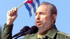 Lãnh tụ Fidel Castro