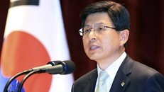 Thủ tướng Hàn Quốc Hwang Kyo-ahn. Ảnh: AP.