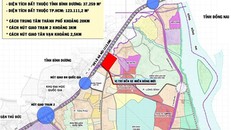 Xe biển xanh của Cục Thuế Hà Nội lấn làn buýt nhanh bị người dân ghi lại. 