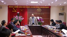 Ông Hà Huy Quang, Phó giám đốc Sở Giao thông Hà Nội phát biểu tại buổi sơ kết công tác điều chuyển luồng tuyến chiều 13/2. 