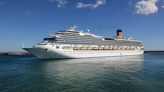 Tàu Costa ­Serena dự kiến đưa các du khách Trung Quốc đến đảo Jeju, Hàn Quốc. Ảnh: SCMP.