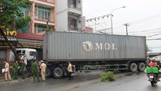 Hiện trường vụ tai nạn trên Quốc lộ 22. Ảnh: Sơn Hòa