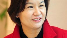  Nữ tỷ phú tự thân giàu nhất thế giới có xuất thân khiêm tốn với công việc nuôi heo, vịt và làm công nhân.