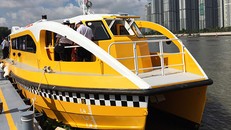 Tàu buýt đường sông đầu tiên của TP HCM. Ảnh: Hữu Công.