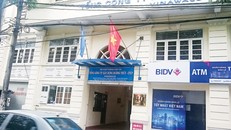 Trụ sở Vinawaco thường xuyên bị các chủ nợ vây đòi nợ.