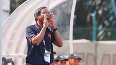 HLV Mai Đức Chung từng ba lần giúp tuyển nữ Việt Nam giành HC vàng SEA Games. Ảnh: Đức Đồng