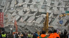 Hậu quả một vụ động đất ở Đài Loan. Ảnh: CNN.