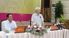 Tổng Bí thư mong muốn Đảng bộ, chính quyền, nhân dân Đồng Tháp tiếp tục đoàn kết, thống nhất, phát triển mạnh hơn nữa trong thời gian tới.