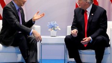 Tổng thống Mỹ Donald Trump và Thủ tướng nước chủ nhà Lý Hiển Long. (Nguồn: Business Insider Singapore)