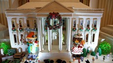 Nhà Trắng rộn ràng Giáng sinh cuối cùng của gia đình Obama