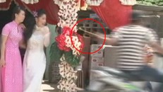 Cướp giật nữ trang cô dâu trong ngày cưới