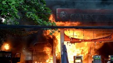 Hiện trường vụ cháy cây xăng ở Sài Gòn