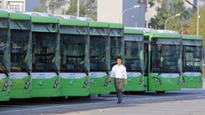 Đến thời điểm này 35 chiếc buýt nhanh vẫn chưa hoàn thành đăng ký, đăng kiểm. 