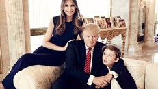 Vợ chồng Tổng thống Mỹ Donald Trump và con trai Baron. 