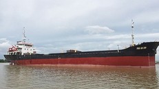 Tàu Phú An thoát khỏi cướp biển truy đuổi. 