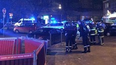 Cảnh sát tại hiện trường vụ xả súng. Ảnh: La Voix Du Nord