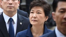 Cựu Tổng thống Park Geun Hye sẽ chính thức bị truy tố hôm nay. Ảnh: AFP.