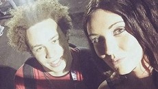 Marcus Hutchins (trái) đã tìm ra cách vô hiệu hóa mã độc WannaCry.