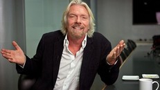 Richard Branson từng mắc chứng khó đọc với thành tích yếu kém. Ảnh: Inc