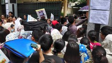 Bộ Nội vụ đề xuất thi công chức 2 vòng.