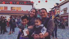 Gia đình hạnh phúc của Kim Hiền. Ảnh: FBNV.