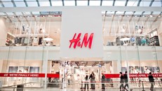 Mô hình một cửa hàng H&M tại nước ngoài. 