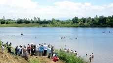 Hai trẻ em tử vong thương tâm do đuối nước và sét đánh