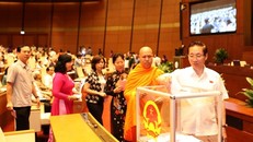 Quốc hội đã phê chuẩn đề nghị của Chánh án TAND Tối cao về việc bổ nhiệm 2 Thẩm phán. 