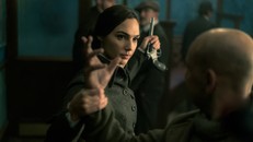 Wonder Woman duy trì tốc độ bán vé rất tốt, đặc biệt tại Bắc Mỹ, dù ra rạp giữa mùa hè nóng bỏng. Ảnh: Warner Bros.