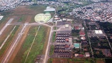 Không ảnh sân bay Biên Hòa trước năm 1975.
