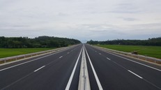 Đoạn tuyến 65km của Dự án xây dựng đường cao tốc Đà Nẵng - Quảng Ngãi được đưa vào khai thác tạm. (Ảnh: VEC cung cấp)