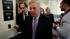 Thượng nghị sĩ Lindsey Graham - Ảnh: Reuters