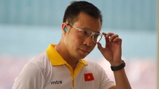 Hoàng Xuân Vinh đã không bảo vệ đươc tấm HCV SEA Games nội dung 50m súng ngắn hơi.