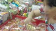 Bánh trung thu “dỏm”, giá bèo cứ đến hẹn lại lên