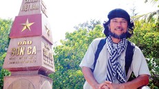 Phóng viên Ảnh Hoàng Chí Hùng.