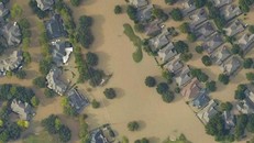 Cơn bão gây thiệt hại nghiêm trọng ở bang Texas, Mỹ. Ảnh: CNBC.