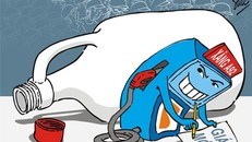 Hà Tĩnh: Tự ý tăng giá trục lợi sau bão, 1 cây xăng bị xử phạt