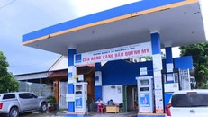 Nghệ An: Phát hiện 7000 lít xăng A92 pha tạp chất trong bế chứa