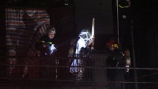 Huy động 8 xe cứu hỏa dập lửa cho hỏa hoạn tại quán karaoke