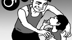 Nghệ An: Bé gái 13 tuổi đi hát karaoke bị 2 đối tượng hãm hiếp