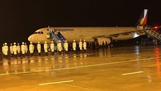 APEC2017: Tổng thống Philipines Rodrigo Duterte đặt chân đến Việt Nam