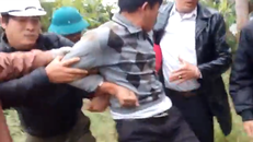 Hình ảnh ghi lại vụ việc. Ảnh: PLO