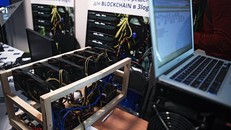 Thủ tướng Nga: 'Tiền ảo bị xóa sổ nhưng công nghệ blockchain sẽ phổ biến vài năm tới' 