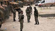 Ngoại trưởng Thổ Nhĩ Kỳ: 'Mỹ nên hậu thuẫn cho Ankara, chứ không phải cho khủng bố“