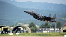 Hàn Quốc: Một máy bay chiến đấu F-15K gặp nạn, hai viên phi công tử vong