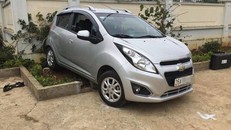 Chiếc xe gây tai nạn khiến 1 em học sinh tử vong. Ảnh: Dân trí