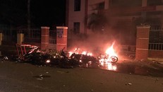 Tạm giữ 102 đối tượng quá khích đập phá các trụ sở cơ quan tỉnh Bình Thuận