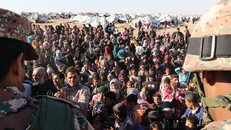 Hàng trăm nghìn người Syria đổ về biên giới Jordan do giao tranh quân sự