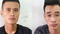 Hai đối tượng Huy và Quy tại cơ quan công an. Ảnh: Tiền Phong